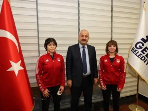 Milli Judocu Kızlar Paris Yolunda