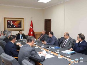 Emirdağ’da Liselerde Eğitimin Kalitesinin Arttırılması Masaya Yatırıldı