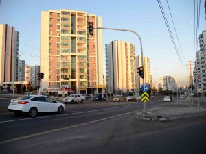 Diyarbakır’da Sinyalizasyon Sistemi İle Kavşaklar Daha Güvenli