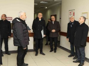 Rektör Altun, Hastane Bölgesinde Planlanan İ̇yileştirme Çalışma Alanını Yerinde İ̇nceledi