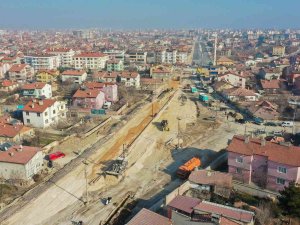 Konya’da Alparslan Türkeş Caddesinde Çalışmalar Sürüyor