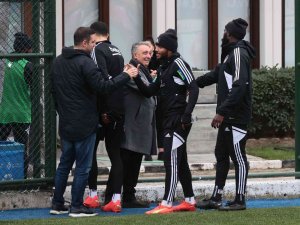 Beşiktaş’ta Kasımpaşa Maçı Hazırlıklarını Başkan Çebi De Takip Etti