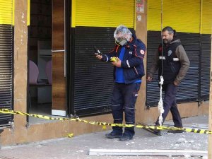 Sigara Yakmak İstedi, Bomba Gibi Patladı