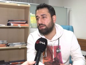 Hem Randevuya Geç Geldi, Hem De Doktoru Darp Etti