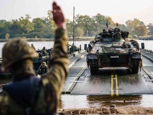 Almanya Ve Abd Ukrayna’ya Zırhlı Araç Gönderecek