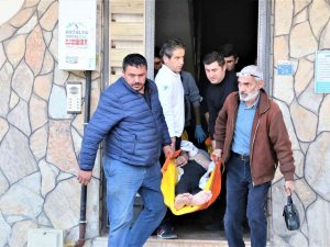 Yakınlarının Haber Alamadığı Tır Şoförü, Evinde Yarı Baygın Halde Bulundu