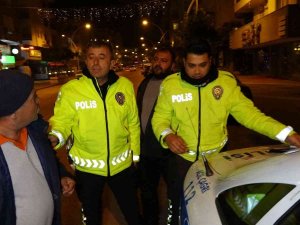 Alkollü Sürücü Kendi Cezasını Unutup Diğer Sürücünün Cezasının Peşine Düştü