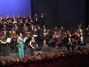 Antalya Dop’tan, Senfonik Neşet Ertaş Türküleri