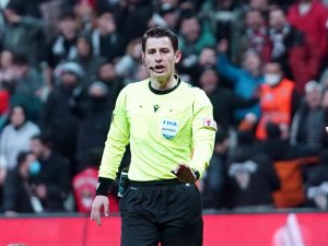 Halil Umut Meler 3. Kez Fenerbahçe - Galatasaray Derbisinde Düdük Çalacak