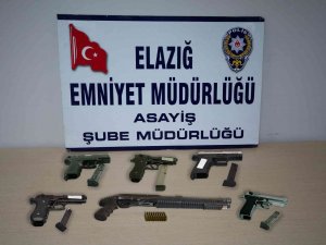 Elazığ’da Asayiş Ve Şok Uygulamaları: Çeşitli Olaylara Karışan 20 Kişi Tutuklandı