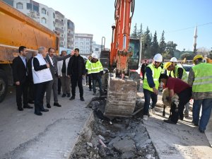 Osmaniye Merkez İçme Suyu Ve Merkez Kanalizasyon Projesinde İlk Kepçe Vuruldu