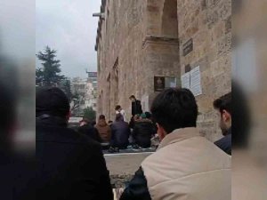 Binlerce Bursalı Kar Ve Yağmur İçin Dua Etti