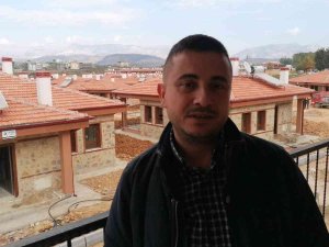 Manavgat Yangınında Evi Ve Hayvanları Yanmıştı, Yeni Evine Kavuştu