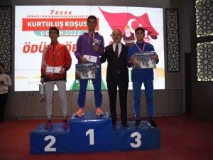 Osmaniye Belediyesi 7 Ocak Zafer Koşusu Yapıldı