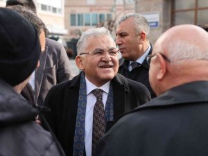 Başkan Büyükkılıç’tan Haftanın Son İş Gününde Esnaf Ziyareti