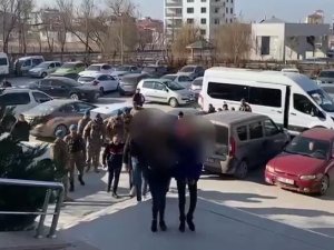 Van’da 12 Adrese Uyuşturucu Operasyonu: 10 Tutuklama
