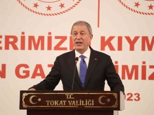 Bakan Akar’dan “Terörle Mücadelede Kararlılık” Mesajı