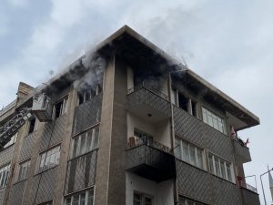 Yangını Film İzler Gibi İzlediler