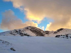 Uludağ’da Göller Buz Tuttu Ama Kar Yok
