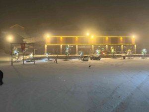 Kahramanmaraş’a Yılın İlk Karı Yağdı