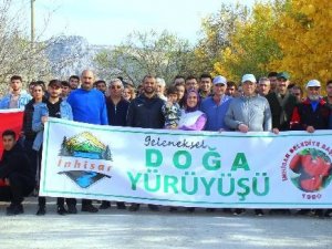 500 Kişi Katıldığı ‘Geleneksel Doğa Yürüyüşü’ Renkli Görüntülere Sahne Oldu