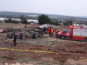 Mersin’deki Feci Kamyon Kazasında Ölü Sayısı 2’ye Çıktı
