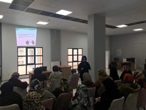 Elazığ’da ’Ailede Çocukla İletişim’ Semineri Düzenlendi