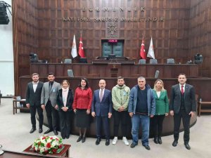 Ak Parti Bozcaada İ̇lçe Teşkilatı Gazi Meclis’teydi