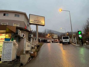 Turnuvaya Giden Öğrencileri Taşıyan Kamyonet Kaza Yaptı: 6 Yaralı
