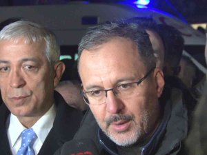 Bakan Kasapoğlu: “Alçıpan Tavanın Çökmesi Sonucu 10 Kişi Yaralandı, Durumları İyi”