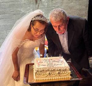40. Evlilik Yıl Dönümlerinde Tekrardan Düğün Yaptılar