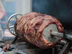 Erzurumlular Memleket Havası Solumak İçin 2. Erzurum Cağ Kebabı Festivali’ne Akın Etti