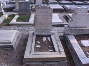 Dünyaca Ünlü Oyuncunun Dedesi İ̇zmir’de Konsolos Olarak Görev Yapmış
