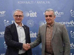 Konyaaltı Belediyesi, Avrupa Plaj Hentbolu Finalleri’ne Ev Sahipliği Yapacak