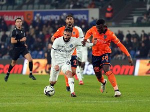 Başakşehir İle Adana Demirspor 3. Randevuda