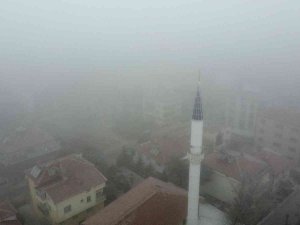 Afyonkarahisar’da Sis Etkili Oldu