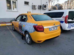 Kavga Eden Müşterileri Uyaran Taksici Öldürüldü