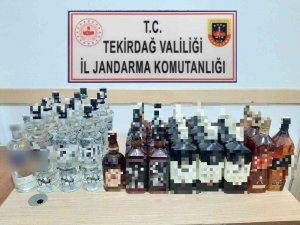 Saray’da Şüpheli Araçtan 40 Şişe Sahte Alkol Ele Geçirildi