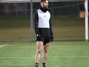 Altay’dan Tatsız Prova