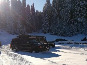 Kar Kalınlığının 50 Santimetreyi Bulduğu Karabük’te, Arazi Araçlarıyla Karın Keyfini Çıkardılar