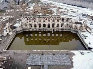 2 Bin Yıllık Roma Hamamı Ülke Turizmine Açılmak İçin Gün Sayıyor