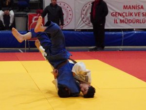 Manisa’da Ümitler Judo İ̇l Birinciliği Müsabakaları Düzenlendi