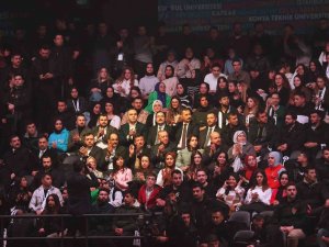 Üniversiteli Gençler ‘Üniak Fest’te Bir Araya Geldi