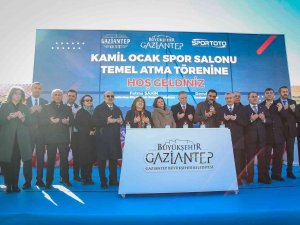 Kamil Ocak Kapalı Spor Salonu’nun Temeli Atıldı