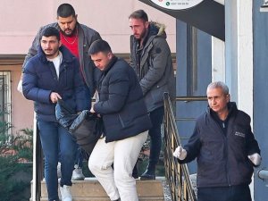 Alternatif Tıp Uzamanı Evinde Ölü Bulundu