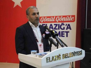 Es Elazığspor Başkanı Çayır, Transfere Engel Dosyalar İçin İ̇stanbul’a Gitti