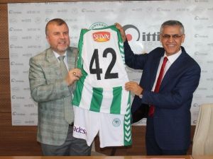 Torku Konyaspor, İttifak Holding İle Yeniden Sponsorluk Anlaşmasına Vardı