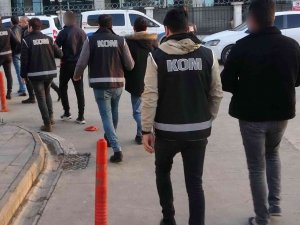 Kesinleşmiş Hapis Cezasıyla Aranan 8 Şüpheli Tutuklandı