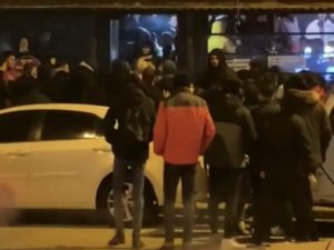 Derbi İzleyen Taraftarlar İle Eskişehirsporlu Taraftarlar Arasında Kavga Çıktı