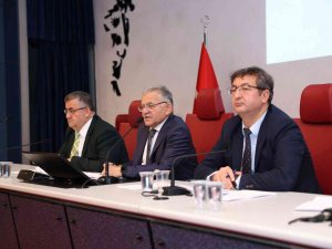Büyükşehir Meclisi, 2023 Yılının İlk Toplantısını Yaptı